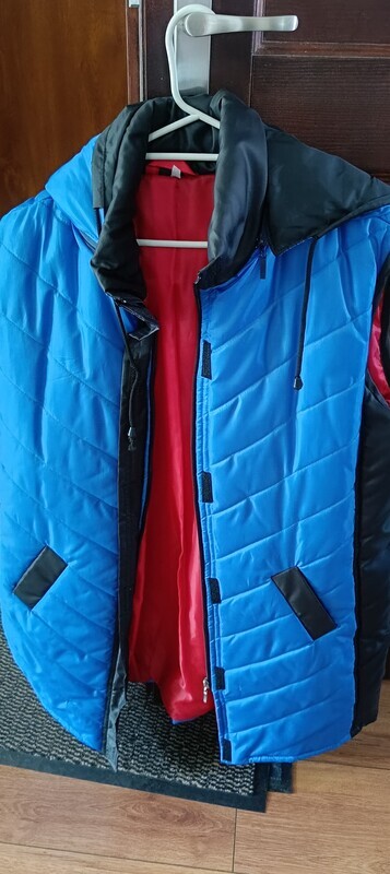 Elbląg Kamizelka z kapturem, rozm46,nowa