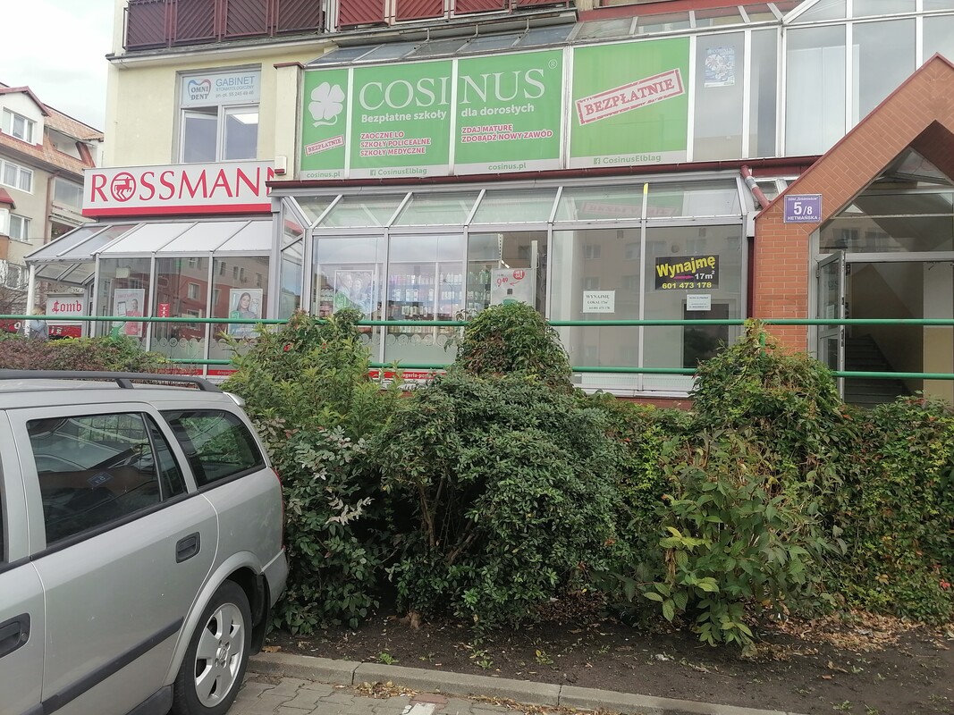 Elbląg Sprzedam lokal użytkowy o pow.17 m2.Dobra lokalizacja - centrum Elbląga, pasaż handlowy ul. Hetmańska 5/8 (obok