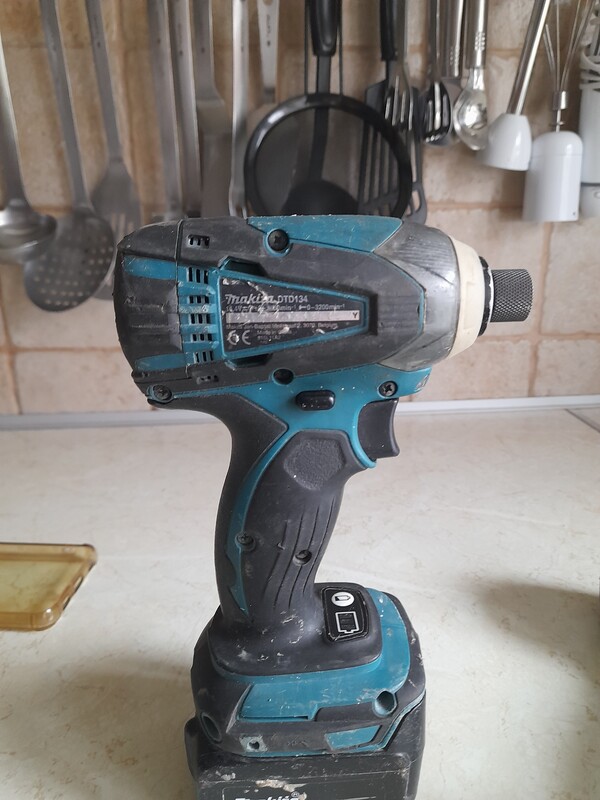 Elbląg Makita BDF 446 14.4 MakitaDTD 134 14.4 bez baterii