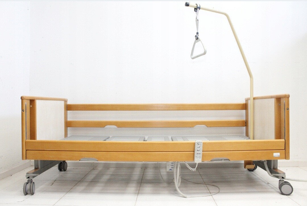 Elbląg Sprzedam używane w pełni sprawne łóżko medyczne (rehabilitacyjne) elektryczne sterowane z pilota,