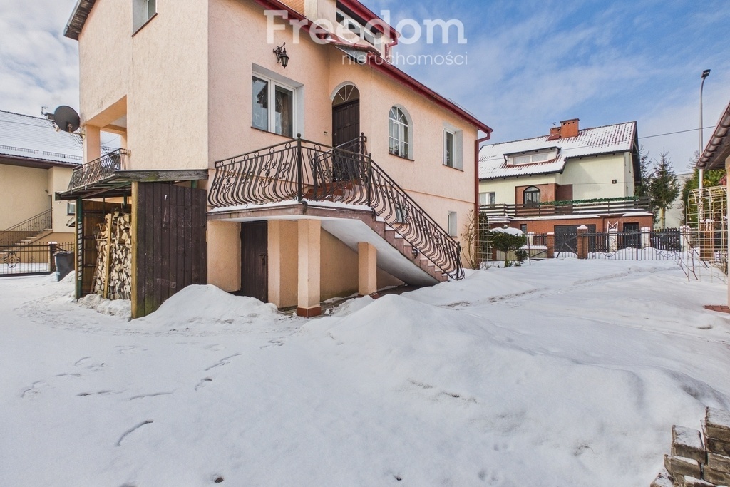 Elbląg FREEDOM NIERUCHOMOŚCISprzedam dom - Morąg, Targowa.&nbsp;Wyjątkowa nieruchomość o ogromnym potencjale – na