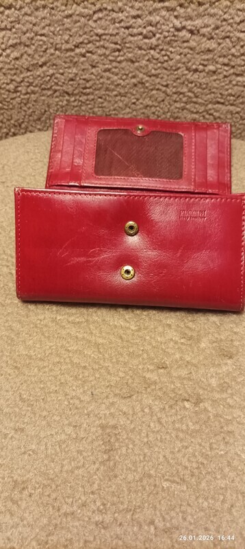 Elbląg Sprzedam-;Nowy bordowy damski portfel Marki PUCCINI z miękkiej  skórki. Bardzo fajny prezent. .Możliwy odbiórw