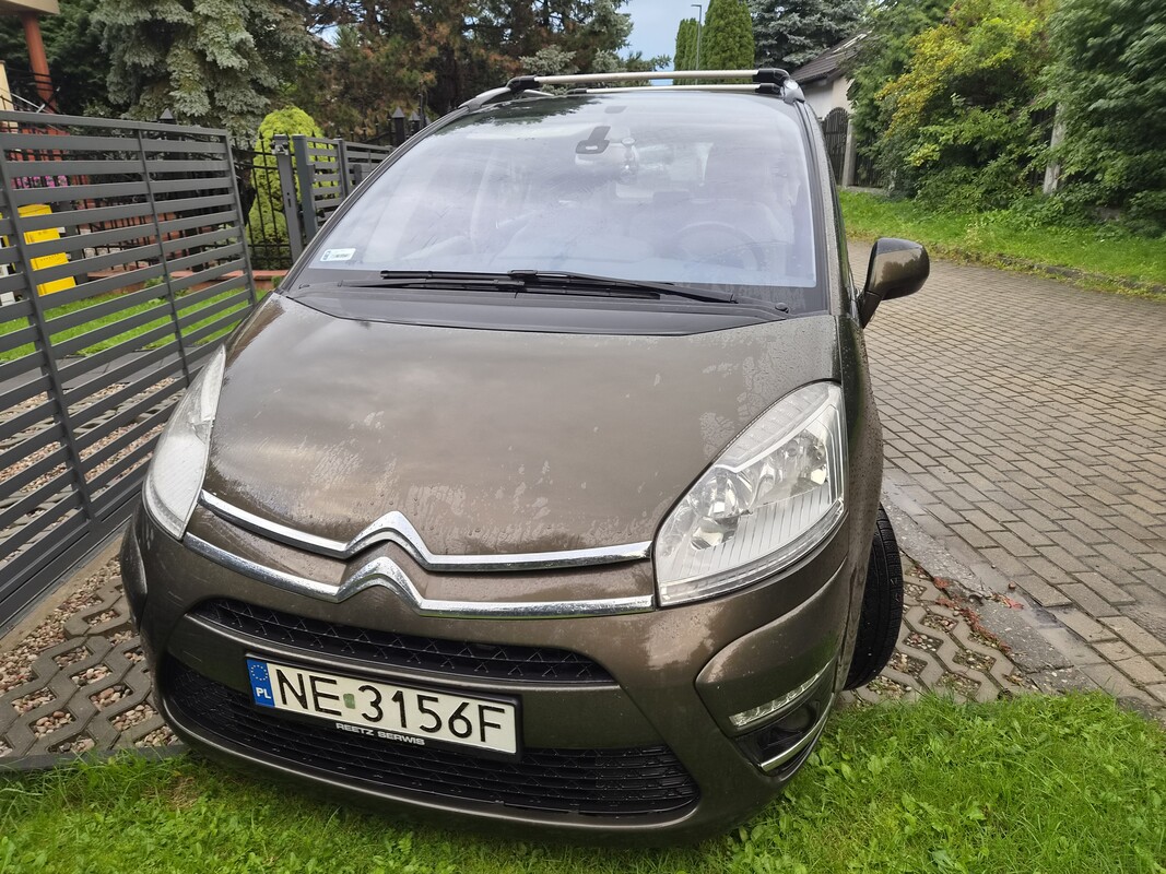 Elbląg CITROËN C4 GRAND PICASSO 2.0 diesel – Przestronny minivan z 2011 roku, idealny dla większych rodzin lub osób