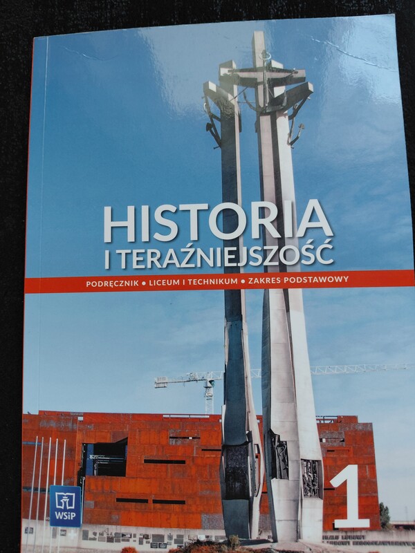 Elbląg Sprzedam podręczniki do klasy 1 i 2 i 3 liceum ogólnokształcącego i technikum - 20 zł sztuka - To jest chemia