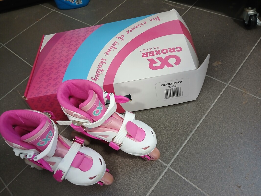 Elbląg Sprzedam rolki dla dziecka rozmiar 27-30.Więcej informacji udziele telefonicznie 695-970-399