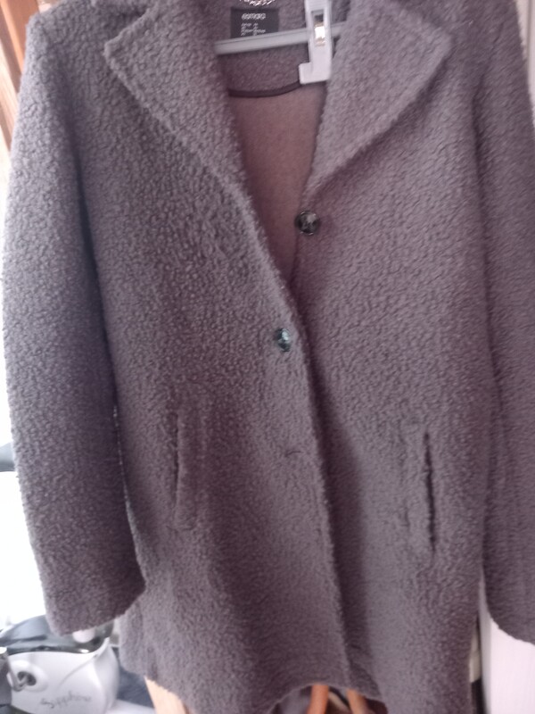 Elbląg Sprzedam  prawie nowa kurtkę kolor siwy z bukli rozm 40