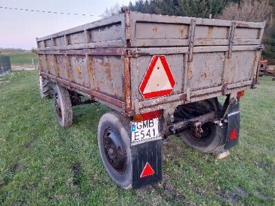 Elbląg Sprzedam przyczepę 3,5 tony, zarejestrowana. 
Cena: 4700 zł
Proszę o kontakt telefoniczny.