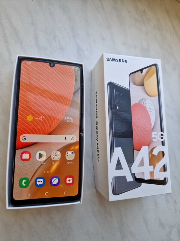 Elbląg Smartfon Samsung Galaxy A42_5G w stanie idealnym W komplecie jest oryginalna ładowarka SAMSUNGA z kabelkiem USB