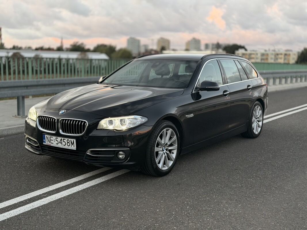 Elbląg BMW Serii 5 F11 520d Luxury Line z 2014 roku, wersja po liftingu, 190 KM, automat.