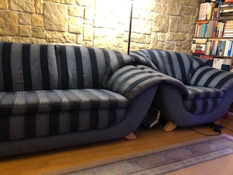 Elbląg Sprzedam piekną kanapę i fotel. Kanapa 220,fotel 120cm a glębokosc 100cm. Zestaw zadbany, stan bdb. Polecam!