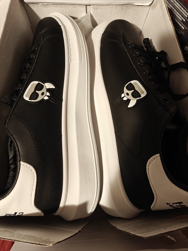 Elbląg Nowe buty męskie Karl Lagerfeld w kolorze czarnym. Rozmiar 43.