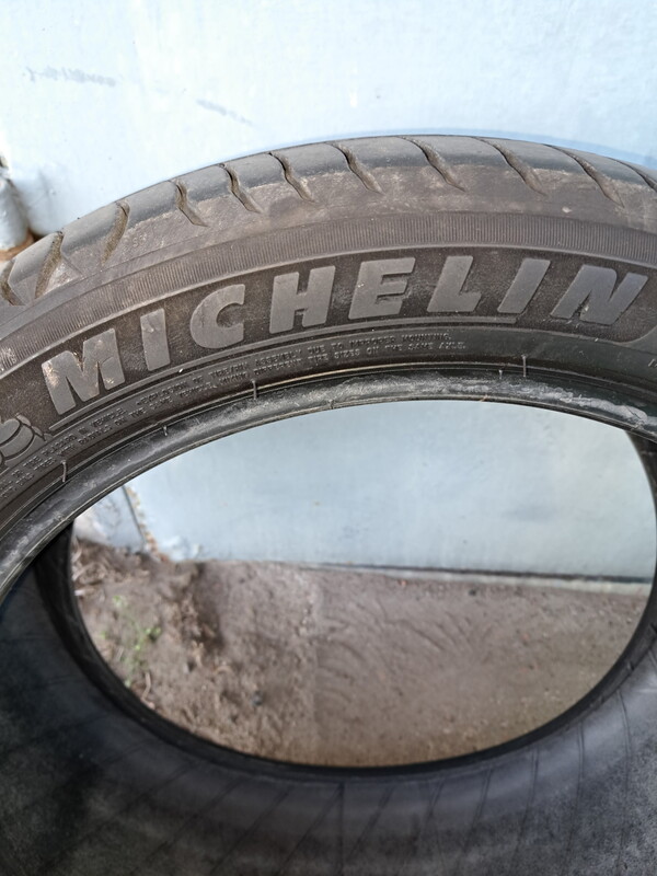 Elbląg Sprzedam opony letnie MICHELIN, komplet 4 szt. 245/40 R 18, stan dobry. cena: 420 zł. tel.692 126 906