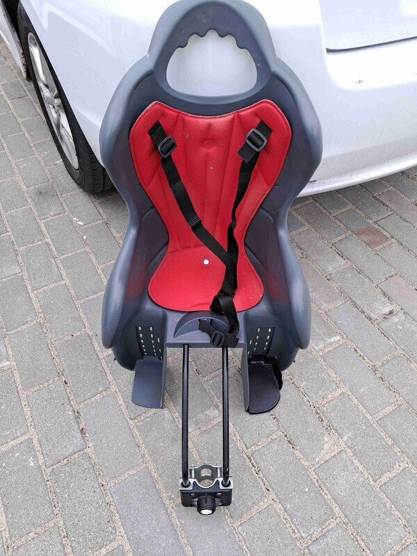 Elbląg Fotelik rowerowy SEGGIOLINI ITALIANI.
do 22 kg, stan dobry.