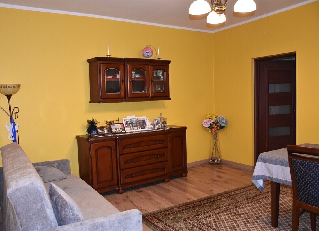 Elbląg ATUT NIERUCHOMOŚCI poleca: Przytulne mieszkanie 2 pokojowe na parterze – wygoda i komfort na