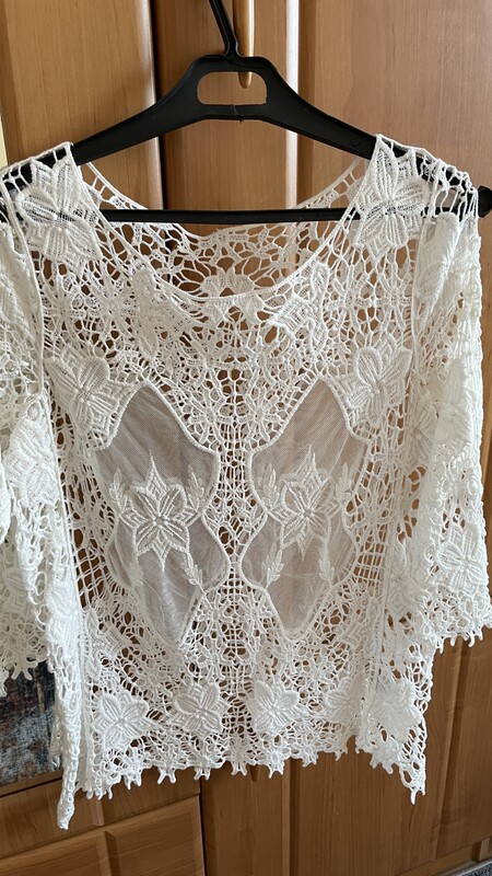 Elbląg Sprzedam koronkową bluzkę