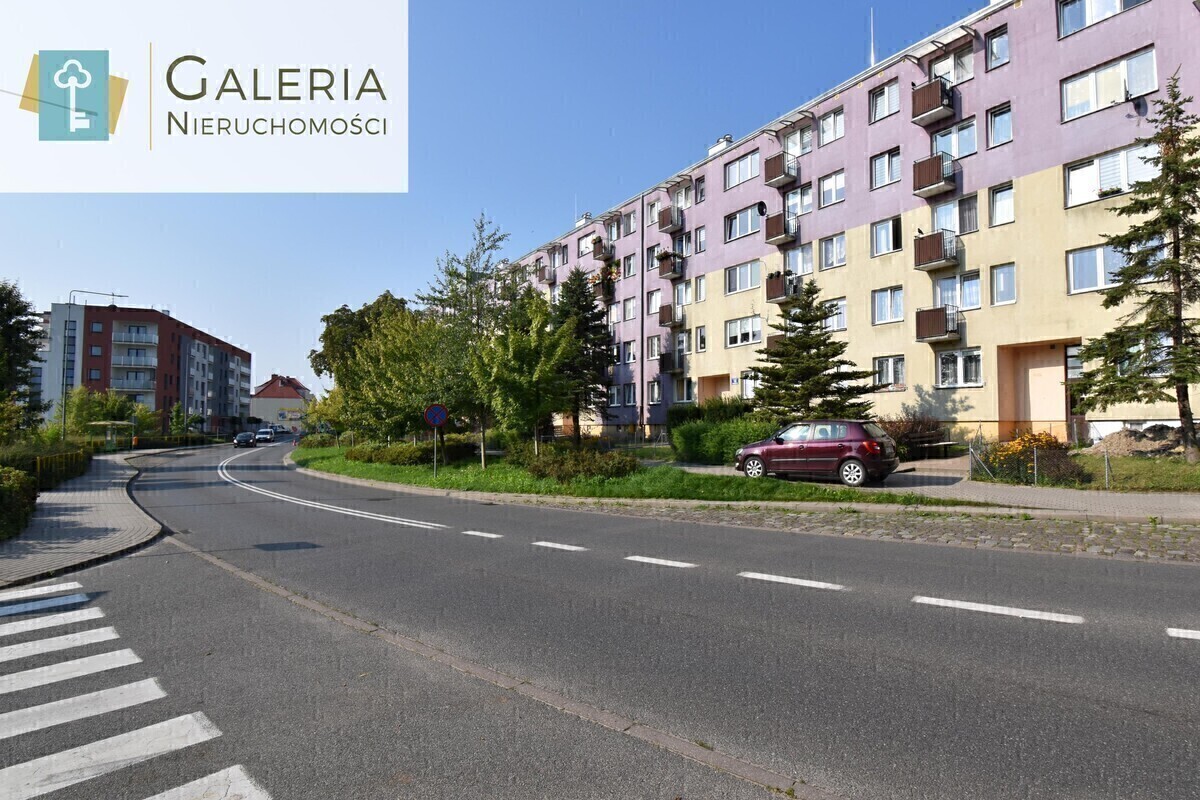 Elbląg GALERIA NIERUCHOMOŚCIZ pasji i miłości do nieruchomościNa sprzedaż:&nbsp; 2-pokojowe mieszkanie z balkonem