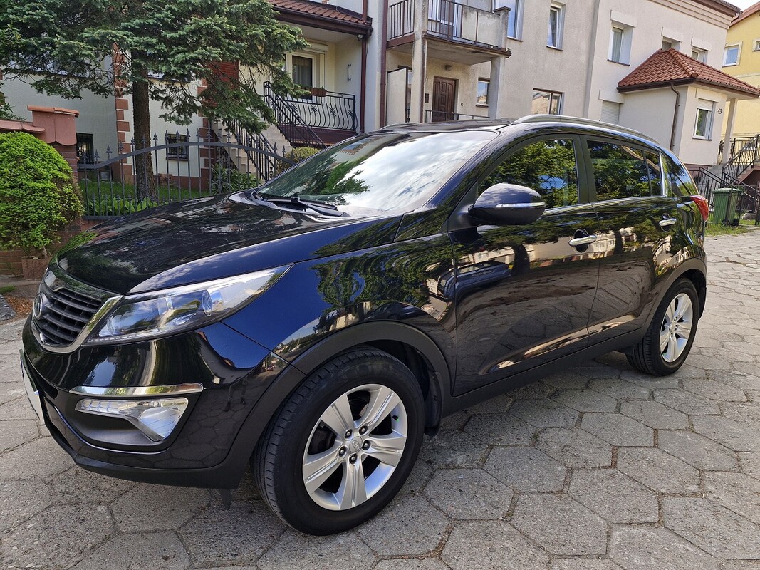 Elbląg Kia Sportage1.6 BenzynaModel 2013Klimatronik184 tys kmKupiona w Polskim Salonie