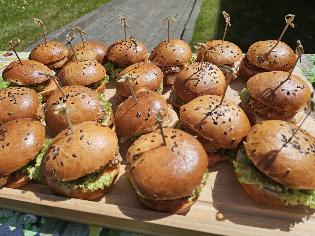 Elbląg Zatrudnimy kierowcę do rozwozu cateringu