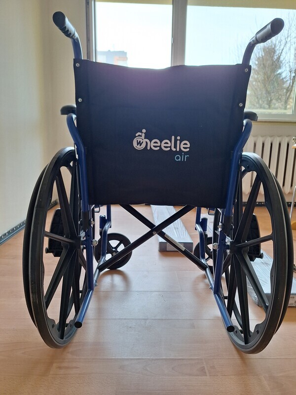 Elbląg Sprzedam wózek inwalidzki dla osoby dorosłej w idealnym stanie.