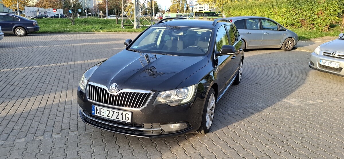 Elbląg Sprzedam samochód osobowy, Skoda Super b II w bardzo dobrym stanie technicznym, zadbana.