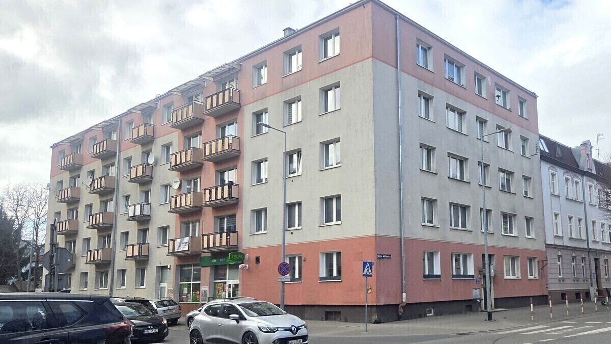 Elbląg KWADRAT NIERUCHOMOŚCI3 pokoje, 64,89 m2II piętroblok przy ul. Mickiewiczamedia z miastablisko dworca PKP,
