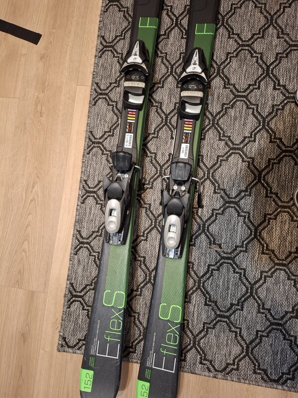 Elbląg Sprzedam zestaw buty męskie + narty. Kupione jako nowe. Buty Salomon rozm. 28,Flex 80.Narty Elan 152.