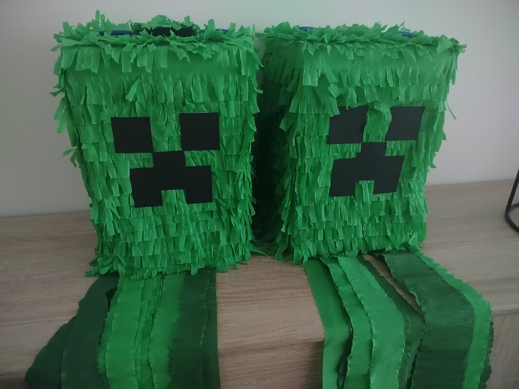 Elbląg Piniata Minecraft clipper