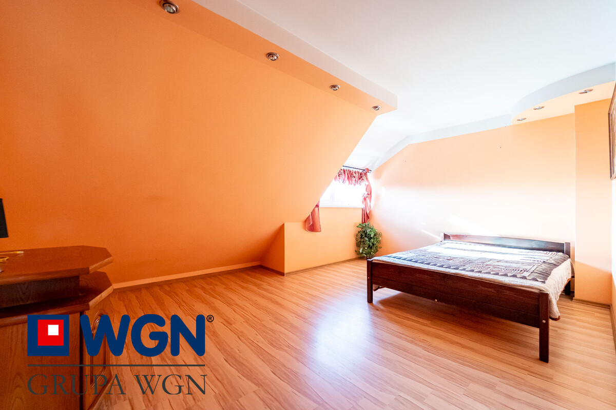 Elbląg WGN Nieruchomości oddział Elbląg prezentuje na sprzedaż mieszkanie w kamienicy przy ul. Pionierskiej 14 o