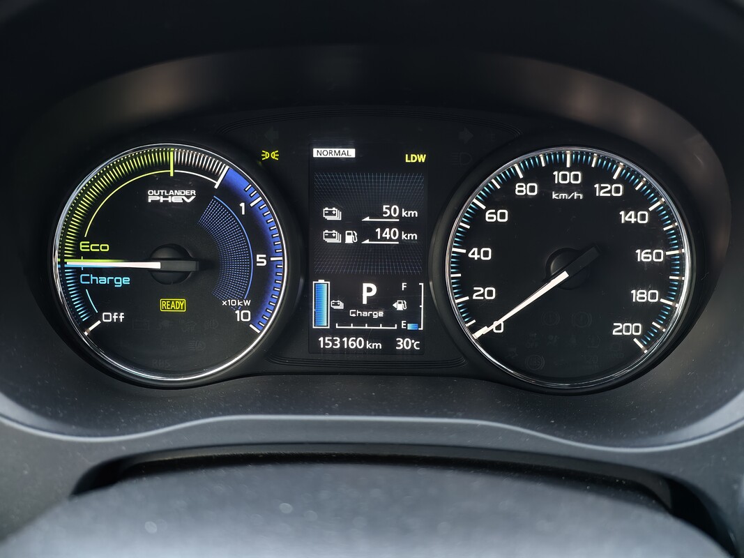 Elbląg Mitsubishi Outlander 2.4 phev 2019 rok 153 tyś. km.