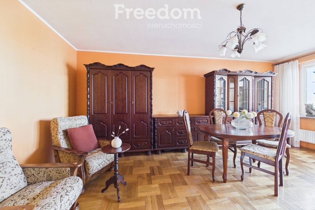 Elbląg FREEDOM NIERUCHOMOŚCISprzedam mieszkanie - Elbląg, Związku Jaszczurczego.&nbsp;Na sprzedaż funkcjonalne