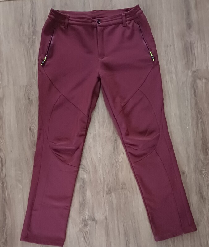 Elbląg Spodnie sportowe trekkingowe ocieplane polarem, dwie kieszonki zapinane na zamek  rozmiar XL, stan idealny,