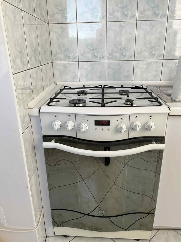 Elbląg Oddam za darmo kuchenkę gazową Amica. Używana, ale sprawna. Transport i zniesienie we własnym zakresie.