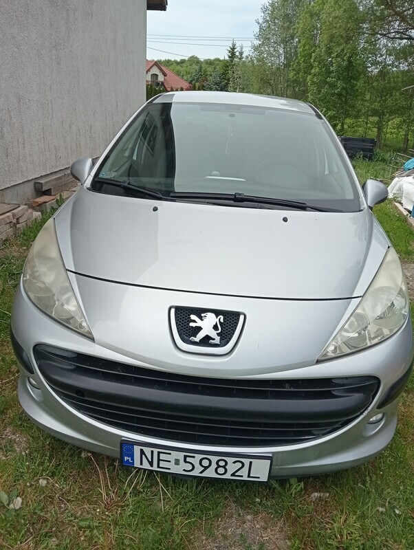 Elbląg Sprzedam samochód Peugeot 207 silnik 1,4 benzyna-gaz. Sprzedaję jako jeżdżący uszkodzony. W czerwcu 2025