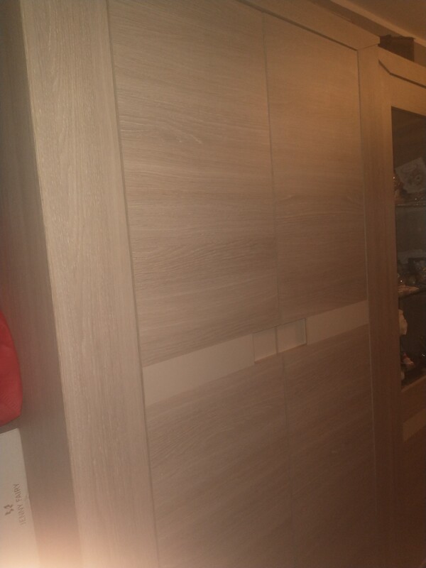 Elbląg PILNE DLA ZAINTERESOWANYCH. .. .. .
SZAFA, witrynę słupek. .. .komodę z lewej i prawej strony szafka pośrodku 3