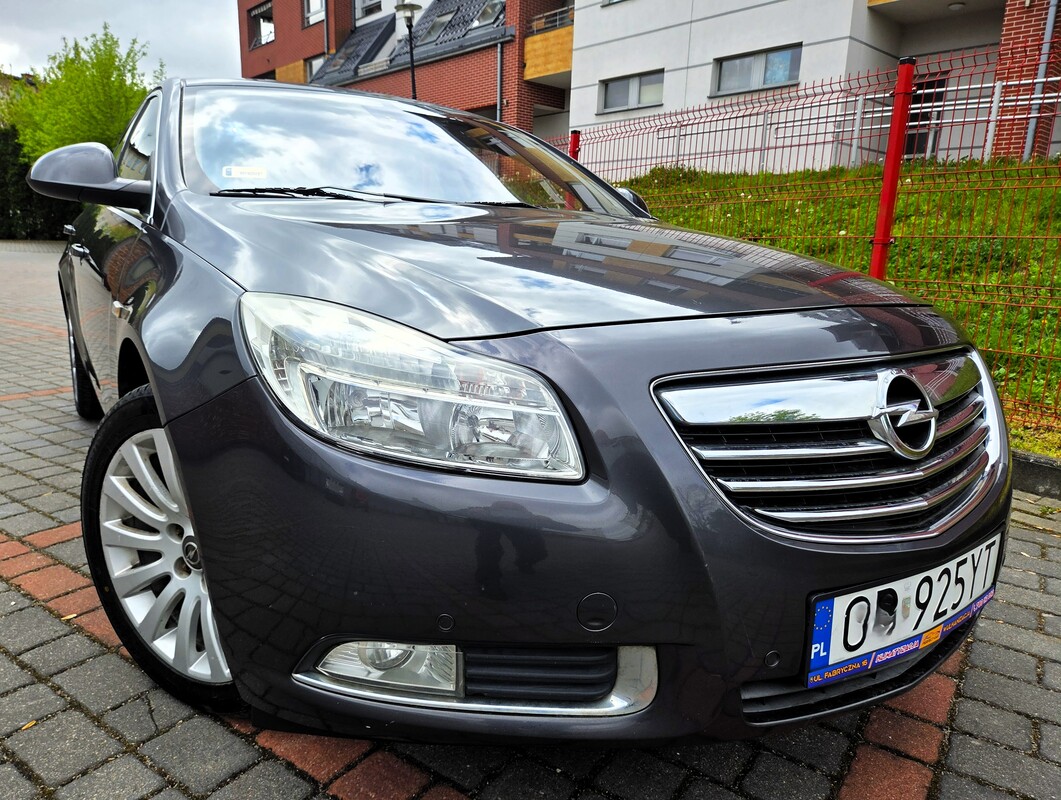 Elbląg Opel Insignia&nbsp; 2010Rok 2.0Diesel&nbsp; 130KM Automatyczna&nbsp; Skrzynia Biegów Idealny
