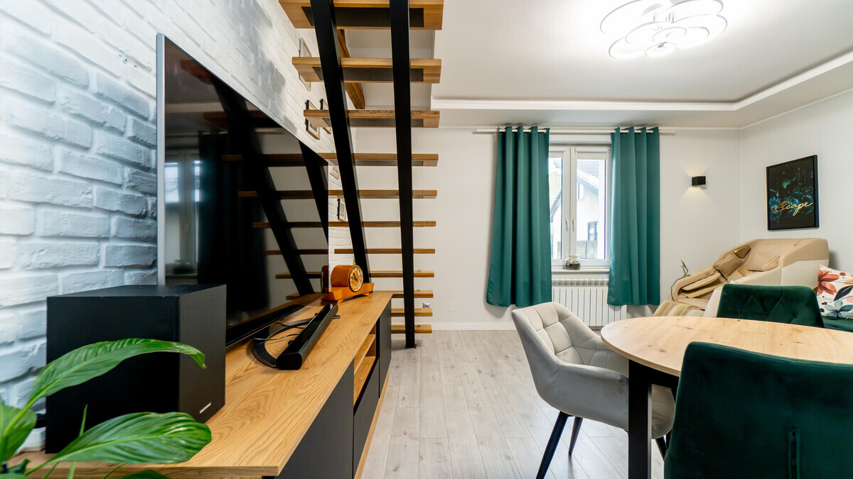 Elbląg &nbsp; TO MY SPRZEDAJEMYNIERUCHOMOŚCI W TYM MIEŚCIEBIURO NIERUCHOMOŚCIAMERICAN HOMEFOR SALE - 4 POKOJE -