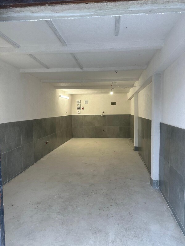 Elbląg WYNAJMĘ GARAŻ z PRĄDEM (siła)Garaż znajduje się przy ul. Stawidłowej w ElbląguWymiary: dł.7,5m szer.3m - 22,5