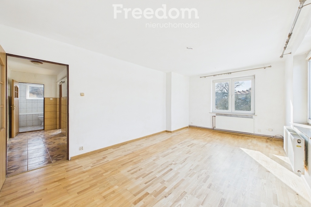 Elbląg FREEDOM NIERUCHOMOŚCISprzedam mieszkanie - Dzierzgoń, Traugutta.&nbsp;Lokalizacja: Na sprzedaż mieszkanie