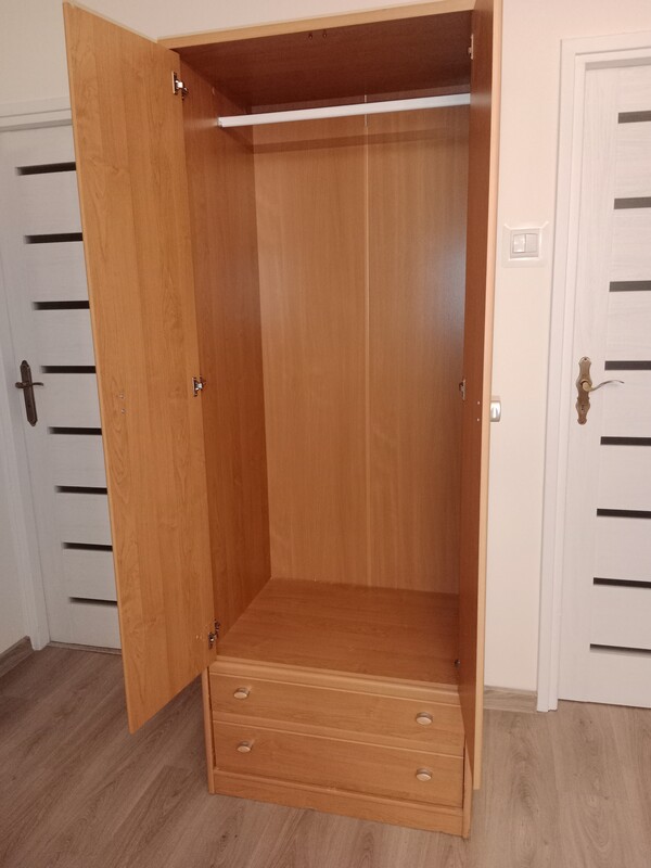 Elbląg Oddam za darmo. szafę 74x54x199cm, stan dobry