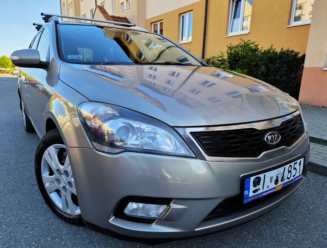 Elbląg Kia CEED Lift 2010Rok 1,6Diesel 115Km Bardzo Zadbane Rodzinne Kombi -Elektryczne Szyby i Lusterka Abs Radio