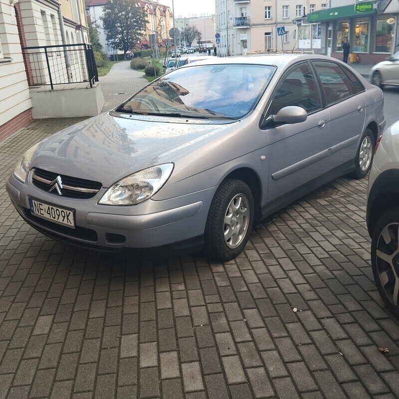 Elbląg Sprzedam Piękny Siwo - Szary Citroen C5 - 1.8 Benzyna - Limuzyna - z Wymienionym ROZRZĄD-em !.
2003 rok,
8 x