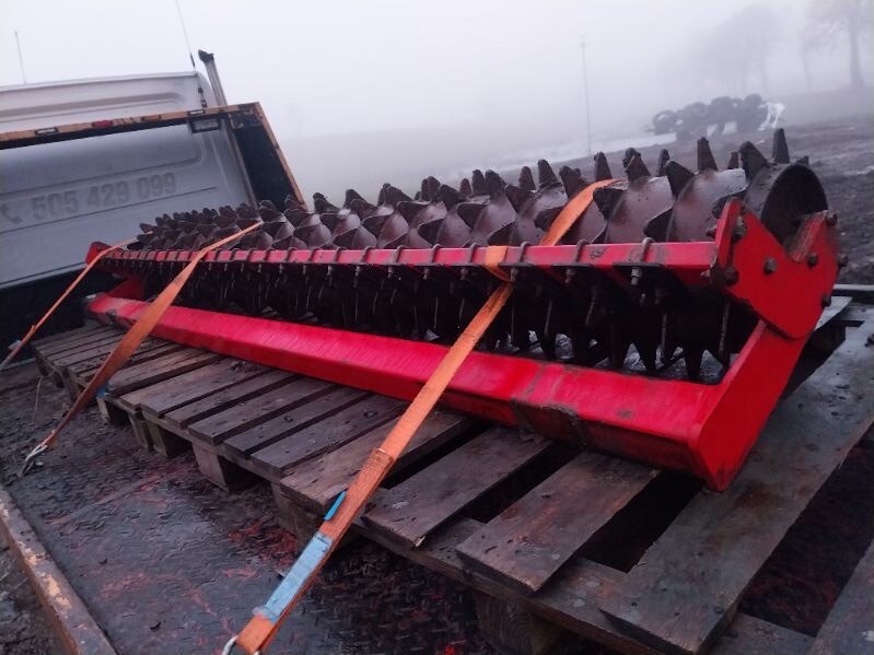 Elbląg Sprzedam lub zamienię 3metrowy wał pakiera. 
Cena: 1800 zł
Proszę o kontakt telefoniczny.