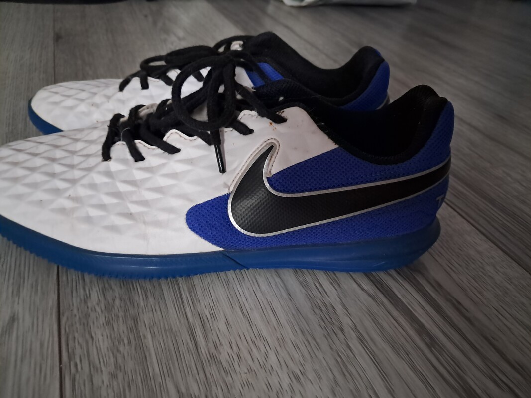 Elbląg Sprzedam buty młodzieżowe, marki NIKE w bardzo dobrym stanie. Rozmiar 38.Gorąco polecam 🫠