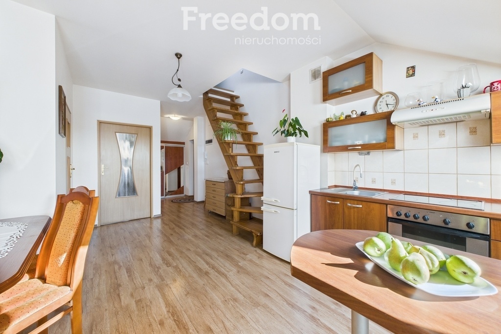 Elbląg FREEDOM NIERUCHOMOŚCISprzedam mieszkanie - Miłakowo. Na sprzedaż Przestronne, dwupoziomowe mieszkanie w