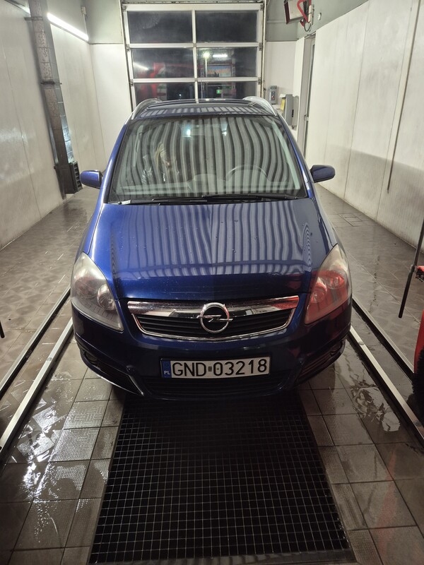 Elbląg Opel zafira. 1.8.Benzyna / gaz. 2006r. 252tyś przebieg. Po wymianie rozrządu, głowicy, sprzęgła, skrzyni