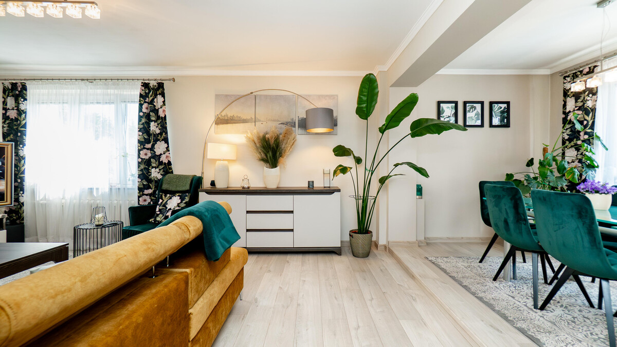 Elbląg &nbsp; TO MY SPRZEDAJEMYNIERUCHOMOŚCI W TYM MIEŚCIEBIURO NIERUCHOMOŚCIAMERICAN HOMEFOR SALE - DOM UL.