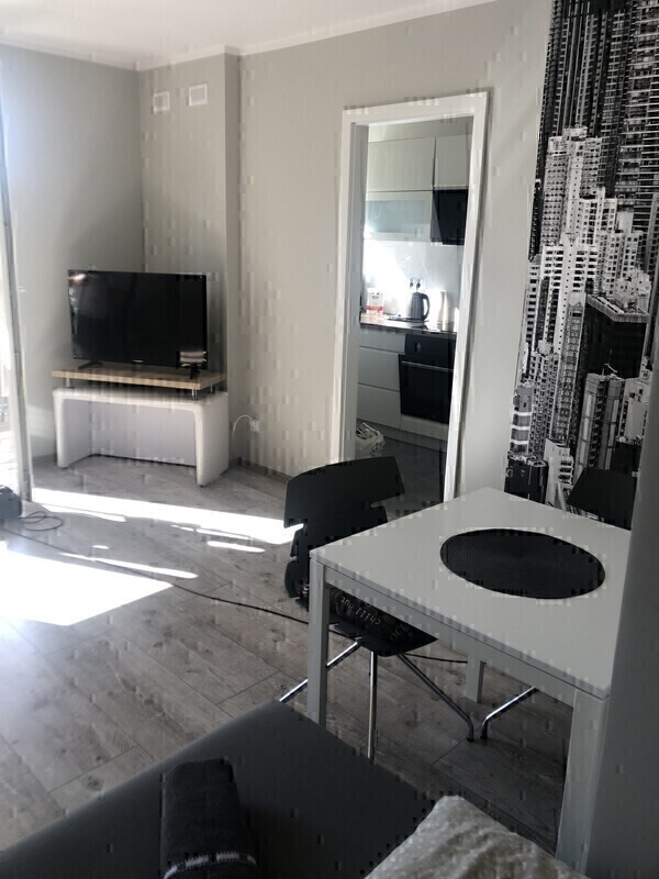 Elbląg Kawalerka 30m2 + piwnica 3,5m2 + Balkon z widokiem na parkos. Zawada, ul. WiejskaParter, wszystkie media z