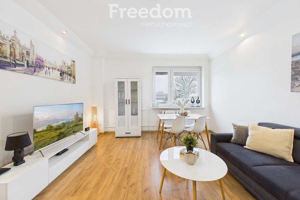 Elbląg FREEDOM NIERUCHOMOŚCISprzedam mieszkanie - Elbląg, Browarna. Na sprzedaż 3-pokojowe mieszkanie po remoncie