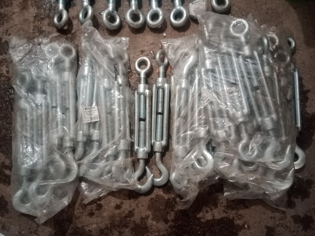 Elbląg Nowe śruby rzymskie M24.Posiadam 25 sztuk. Sztuka 50 zł. 
Sprzedam śrubę rzymską ucho- ucho ocynk M30.Posiadam