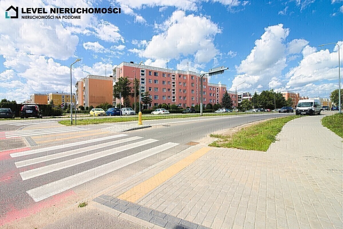 Elbląg LEVEL NIERUCHOMOŚCI&nbsp; Czteropokojowe mieszkanie z balkonemul. Fromborska67,50 m2&nbsp; NIERUCHOMOŚCI NA